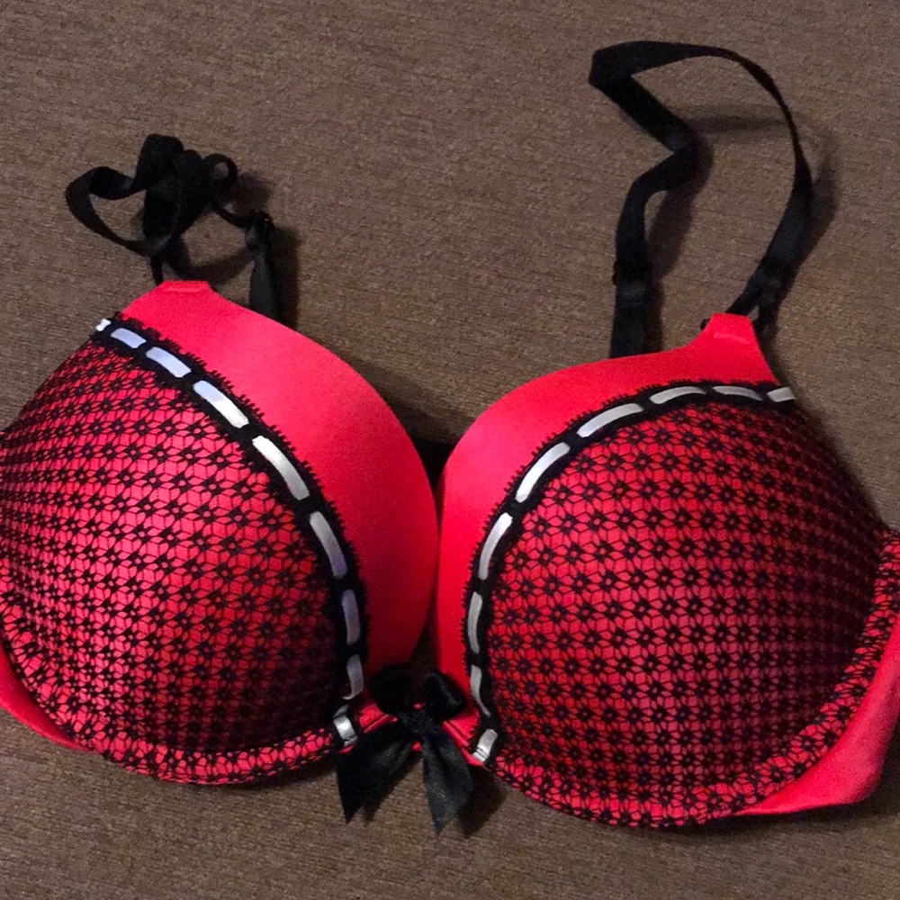 Victoria’s Secret Bra